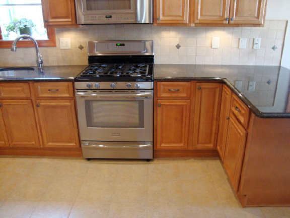 Cherry Kitchen remodeling in Huntingdon Valley, PA 19006